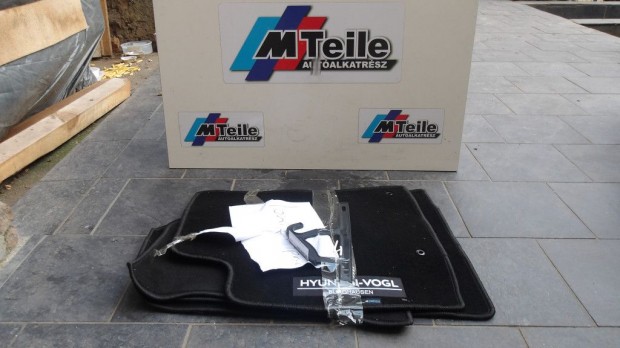 [GY�RI �J] HYUNDAI IONIQ HYBRID SZ�NYEG SZETT